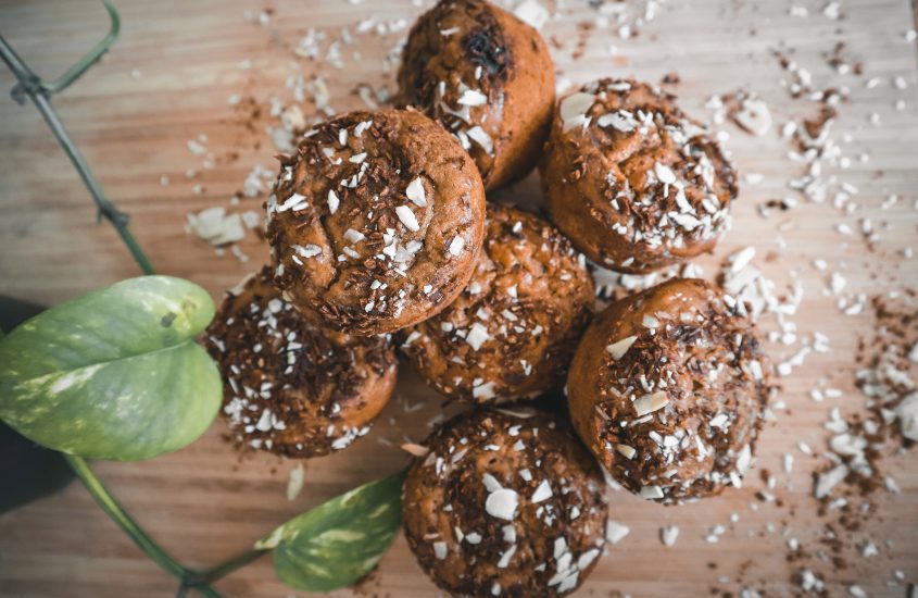 Muffins de Banana e Café com recheio de Cholocate veganos